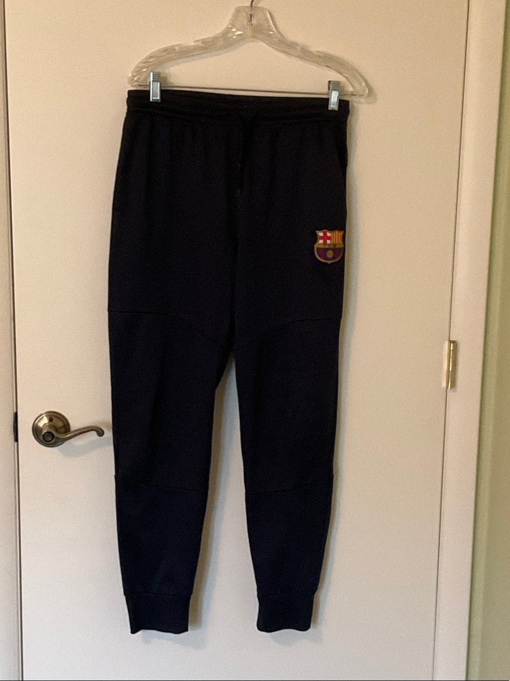 FC Barcelona Men’s Size Medium Sweatpants, See pics for minor flaws